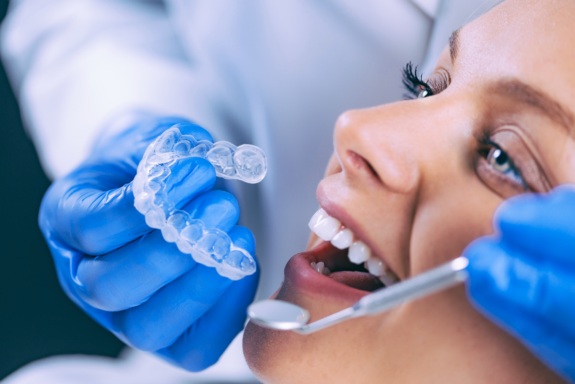 teeth-whitening-procedure-2024-10-22-12-36-38-utc
